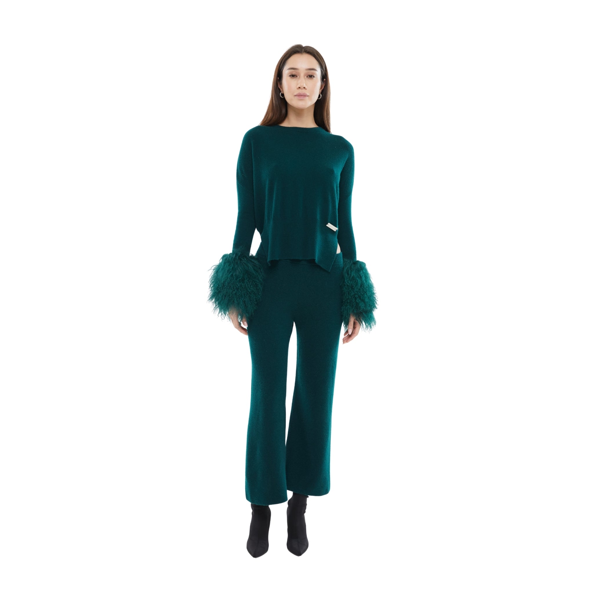 The Round Neck Sweater with Shearling Cuffs in Emerald