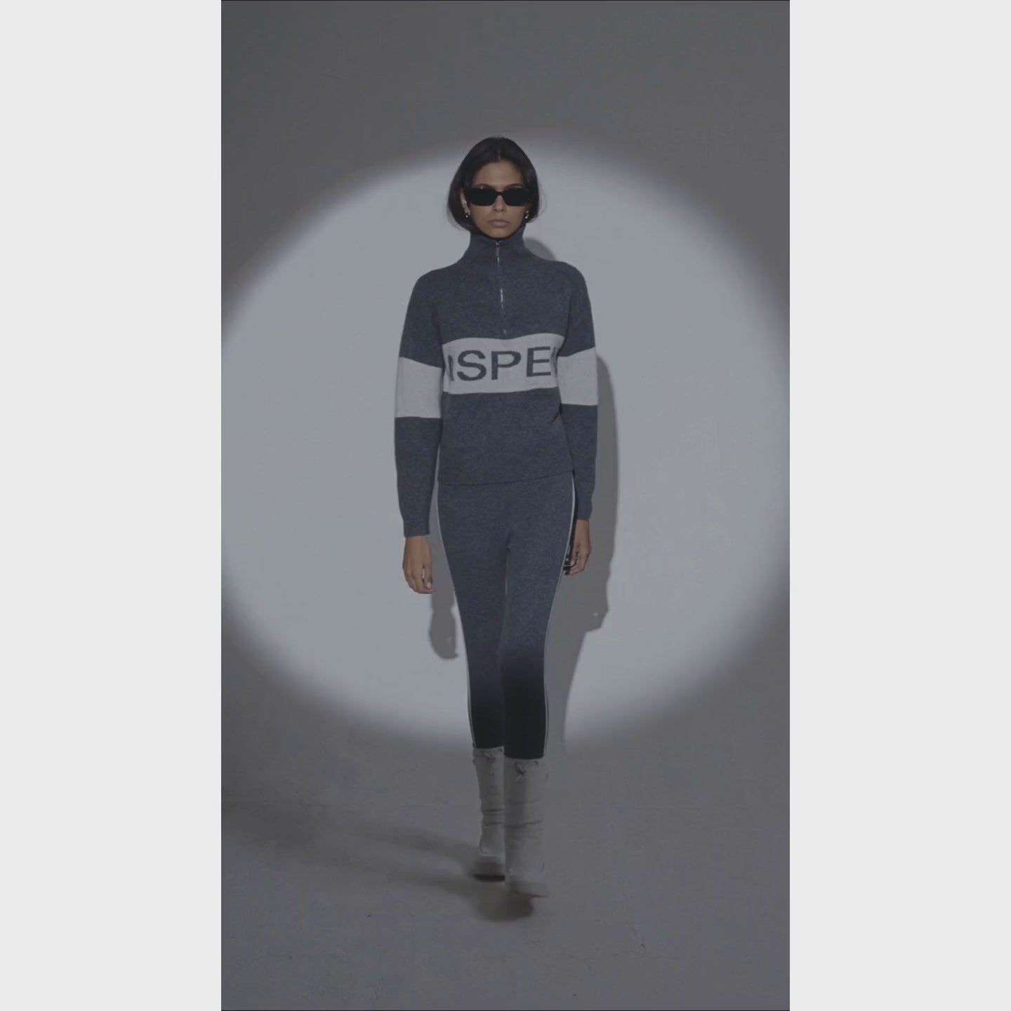 The 'ASPEN' Zip Up Pullover in Slate