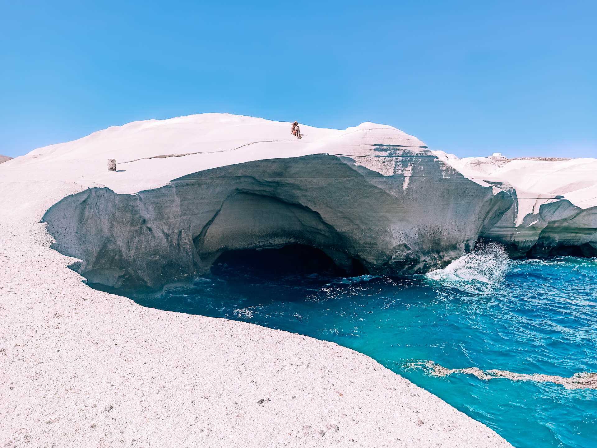 MILOS