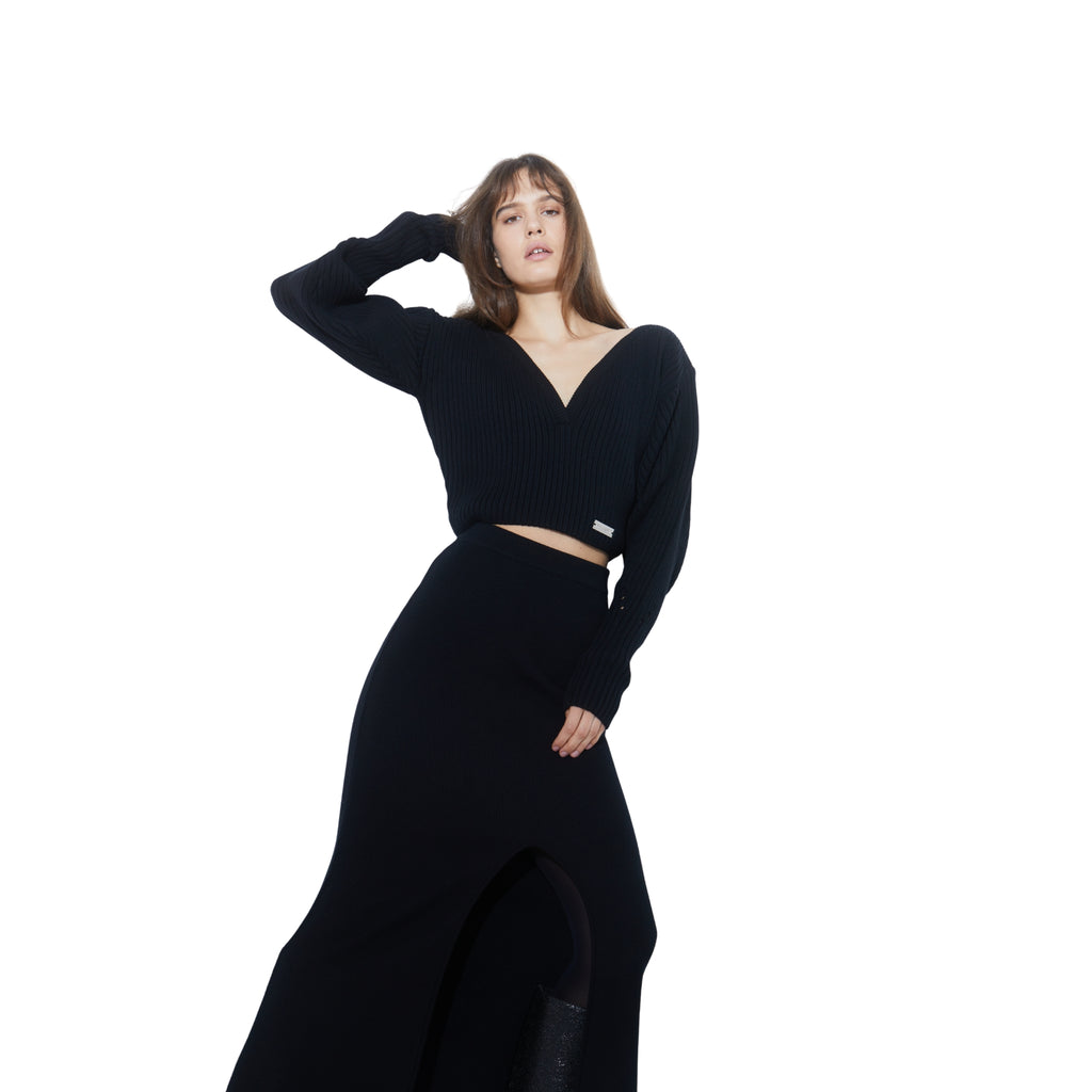 Ribbed Maxi Skirt in Black