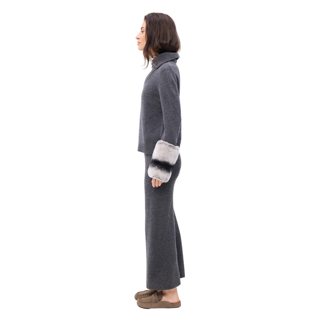 The Pullover with Cuffs