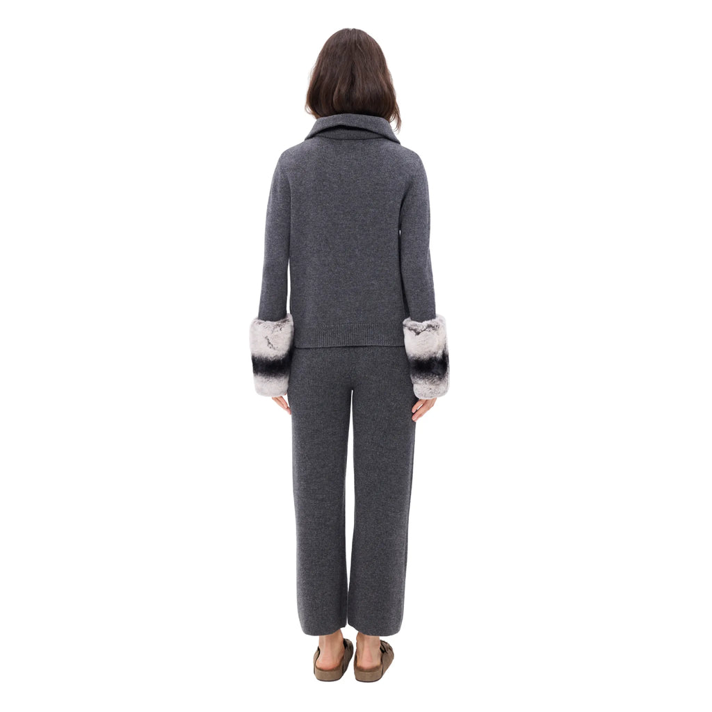 The Pullover with Cuffs