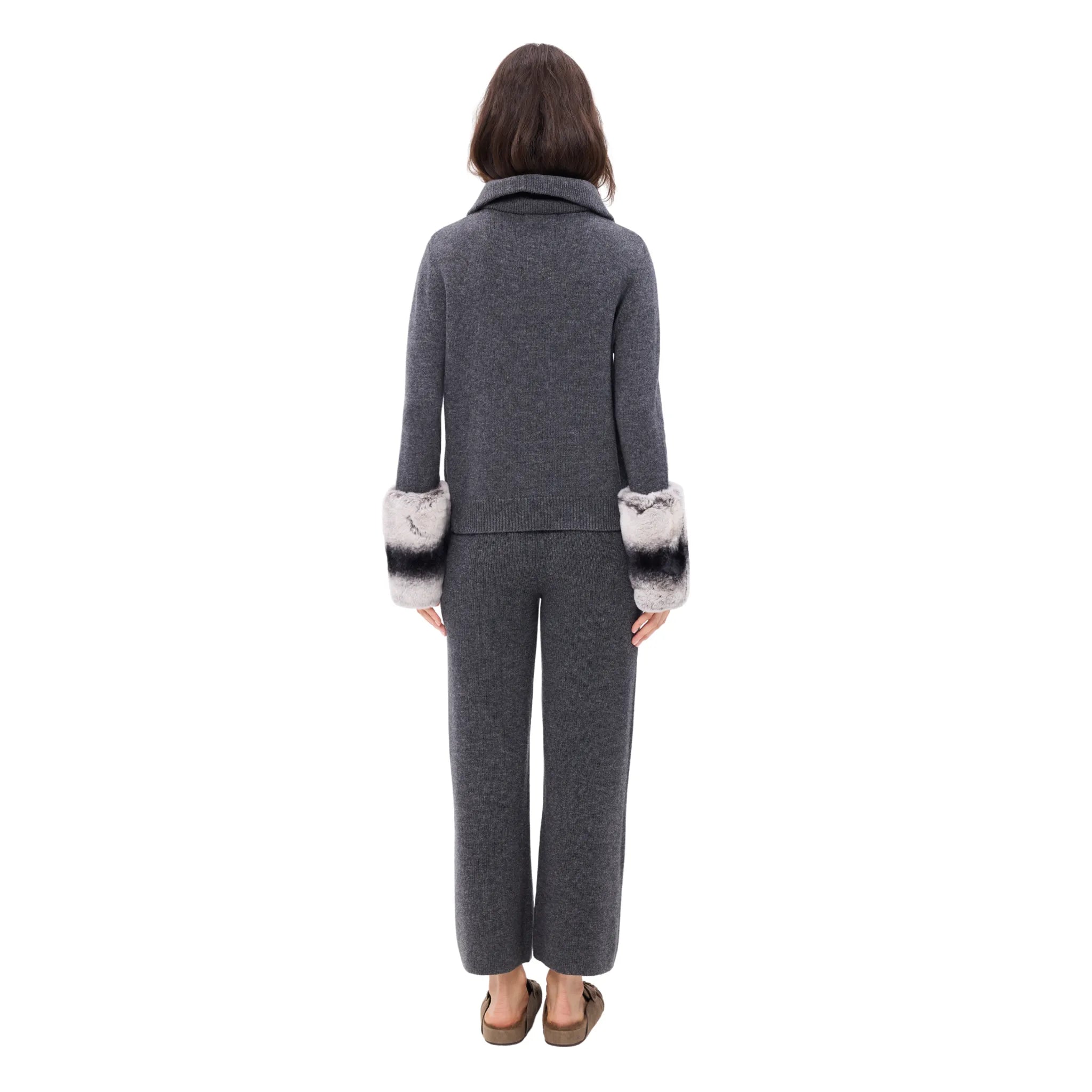 The Pullover with Cuffs