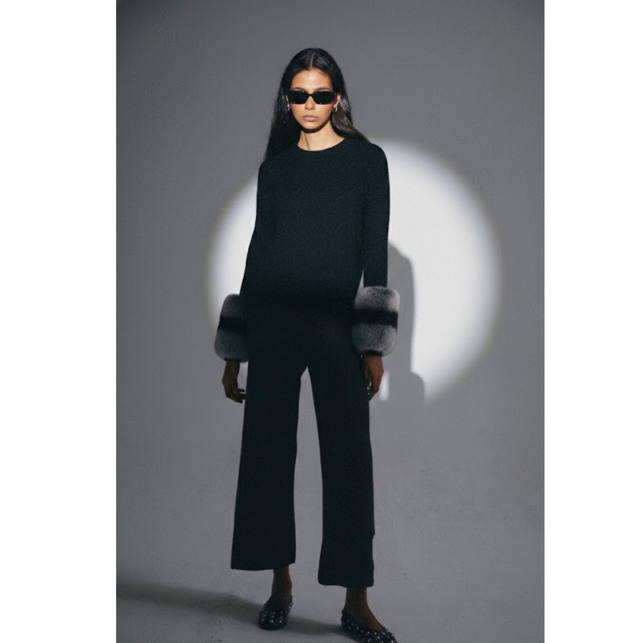 Black Chinchilla Cuff Sweater – IZAAK AZANEI