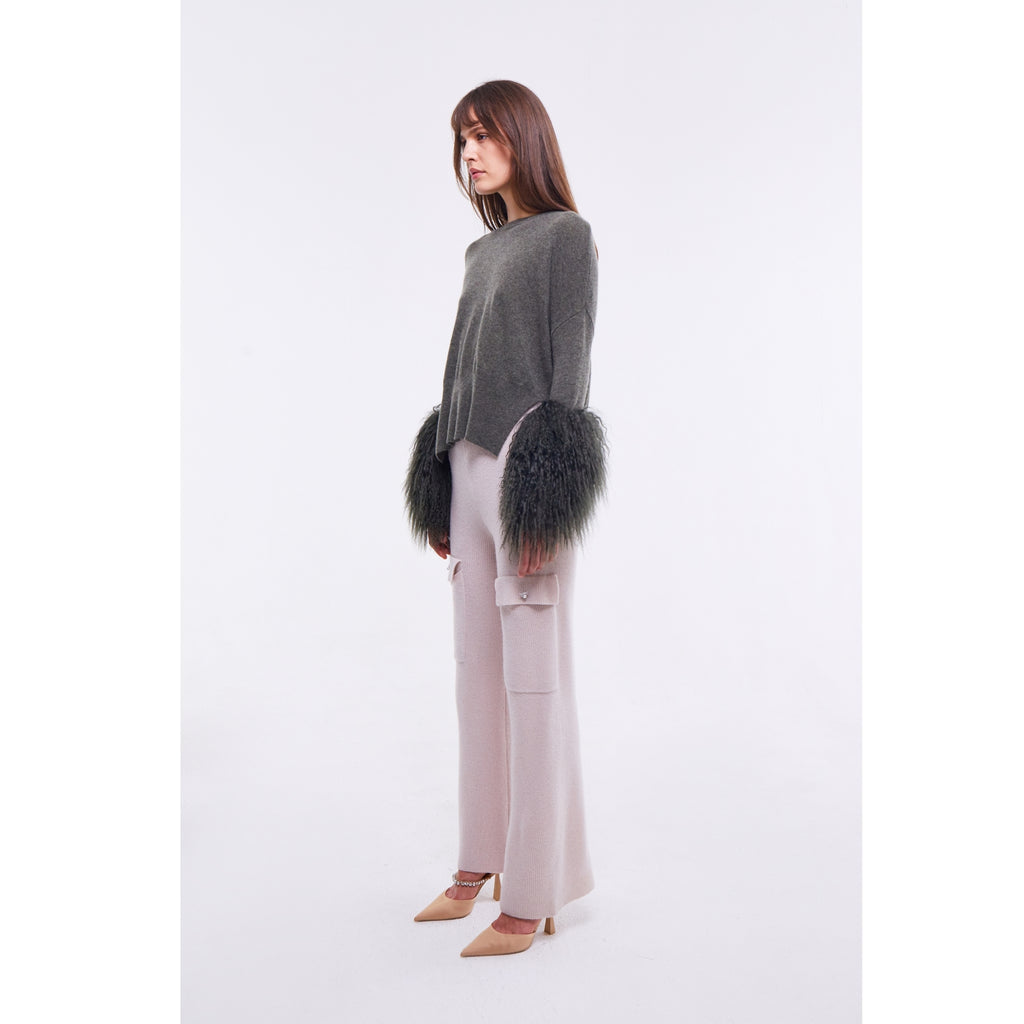 Round Neck Sweater with Shearling Cuffs in Army