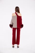 Load image into Gallery viewer, Criss Cross Sweater with Cuffs in Crimson and Rice Flower
