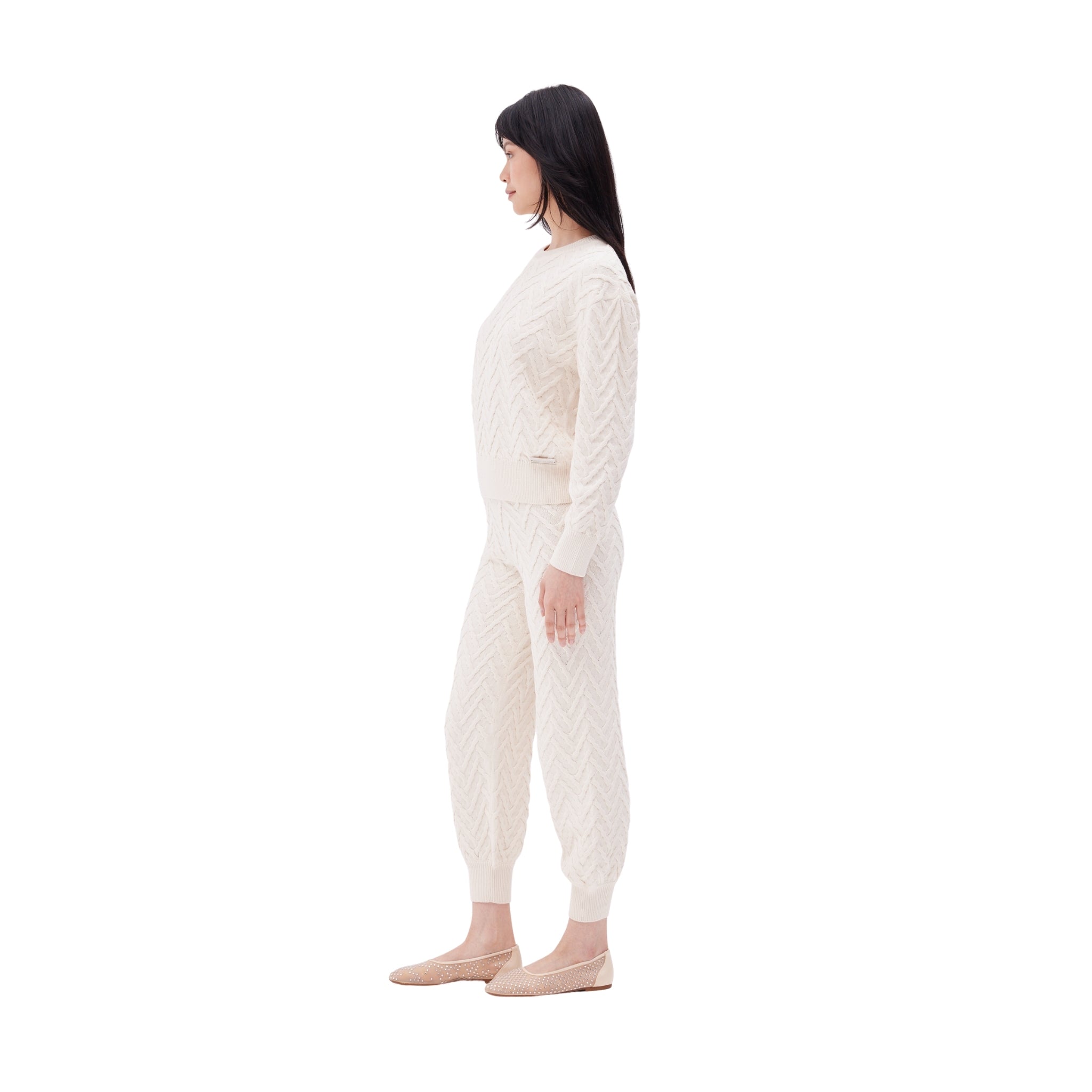Travel Ready Knits – IZAAK AZANEI