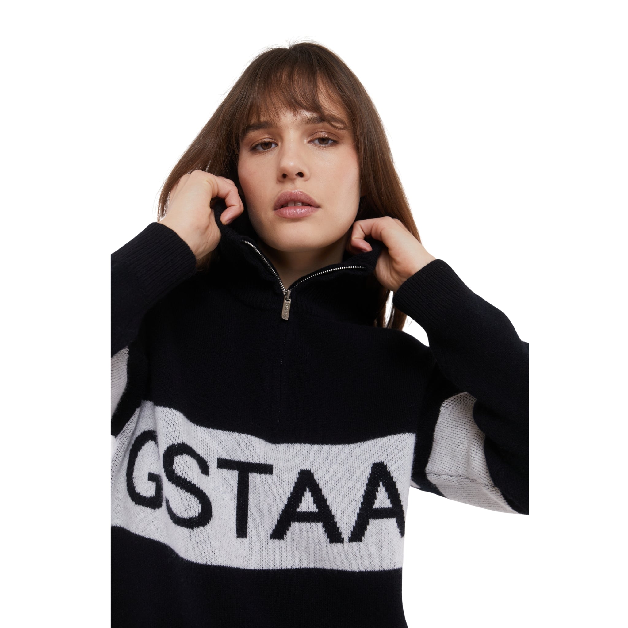 SKI: 'GSTAAD' High Neck Zip Up Base Layer in Black