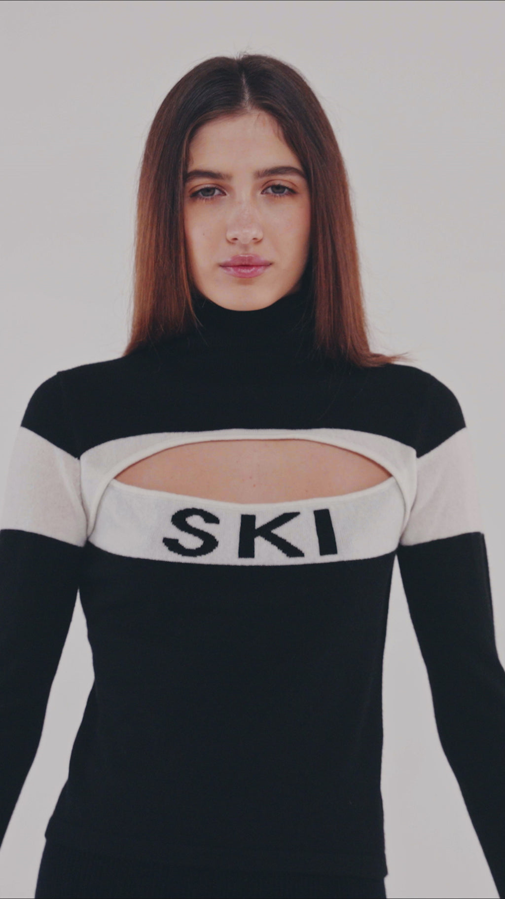 Cutout Après ‘Ski’ Sweater