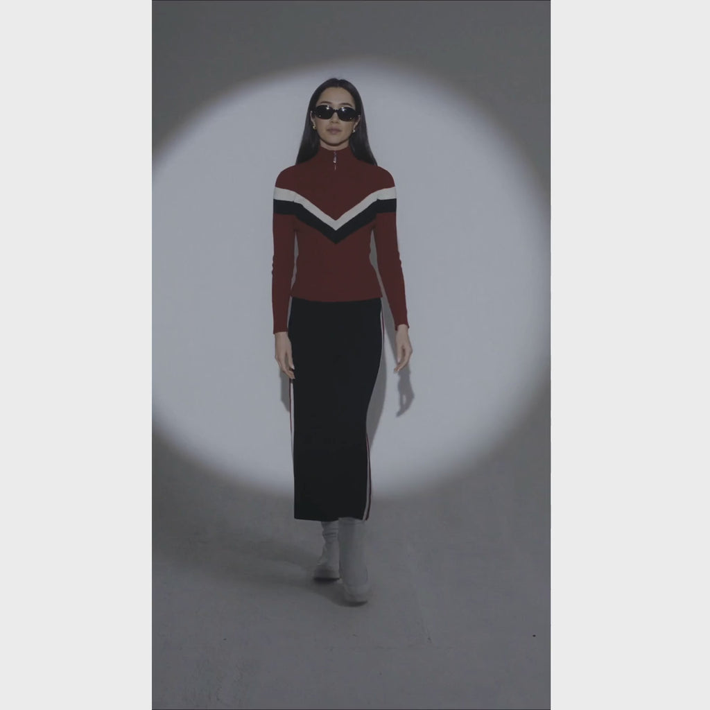 The V Stripe Detail Zip Up Layer in Blaze