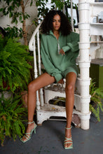 Load image into Gallery viewer, High Neck Zip Tassel Jumper
