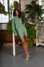 Load image into Gallery viewer, High Neck Zip Tassel Jumper
